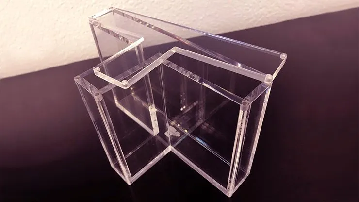 3 Deck T-Shaped Playing Card Display Case