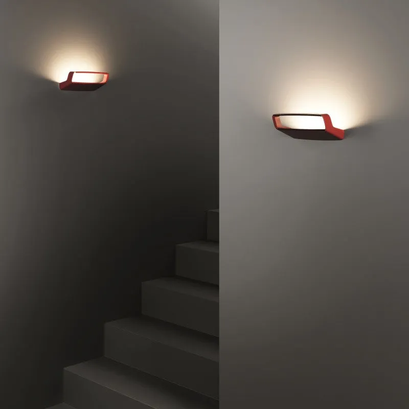 Aile Wall Lamp
