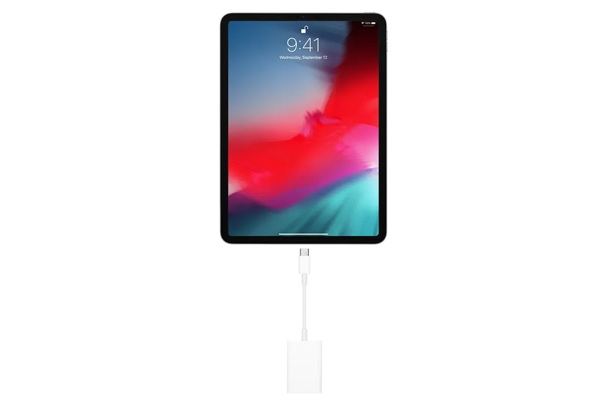 Apple USB-C to SD Card Reader