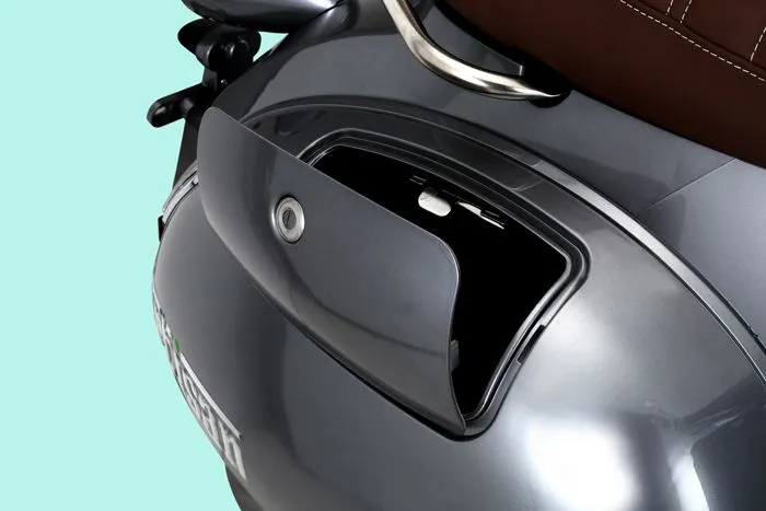 Artisan EV2000R Electric Scooter - All Colours