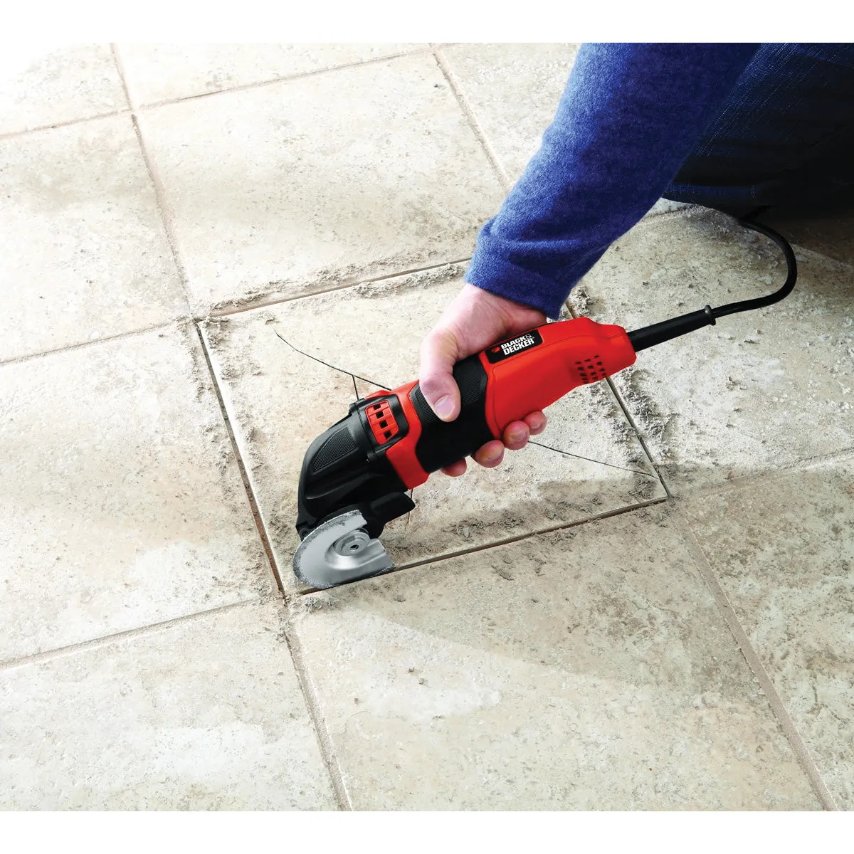 Black Decker BD200MTB Oscillating Multi-Tool, 2 A, 10,000 to 20,000 rpm Speed
