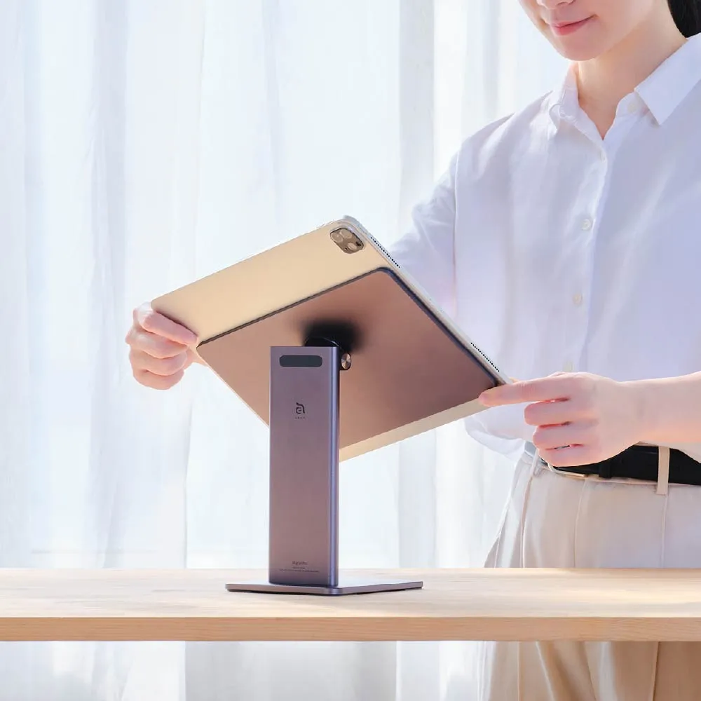 Mag M Pro Magnetic 8-in-1 iPad Stand Hub