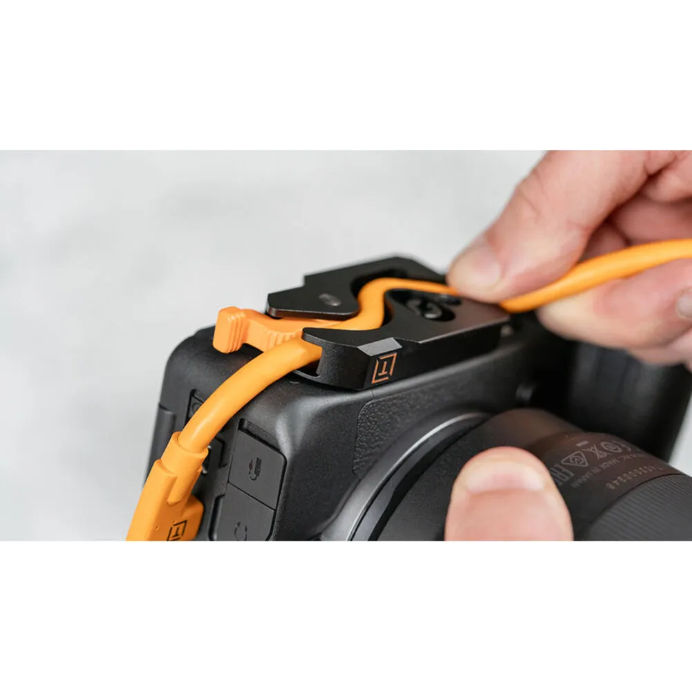 Tether Tools TetherGuard LeverLock Plate & TetherPro USB-C to Right-Angle USB-C Cable Kit (15', High-Visibility Orange) - Bundle