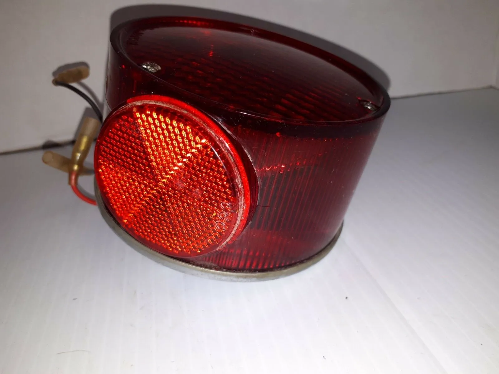 YAMAHA VINTAGE TAIL LIGHT RT3 AT RT HT CT G6 DT ....1970-1973