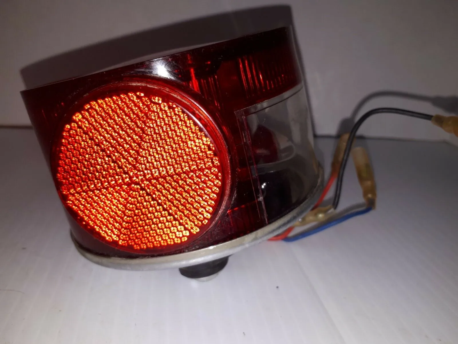 YAMAHA VINTAGE TAIL LIGHT RT3 AT RT HT CT G6 DT ....1970-1973